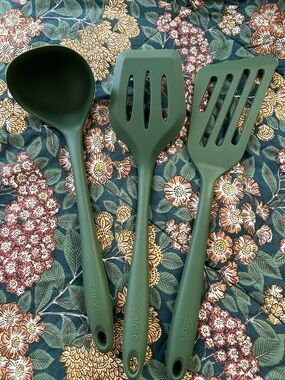 Carote Silicone Kitchen Utensil Set - Deep Green Ladle & Spatulas